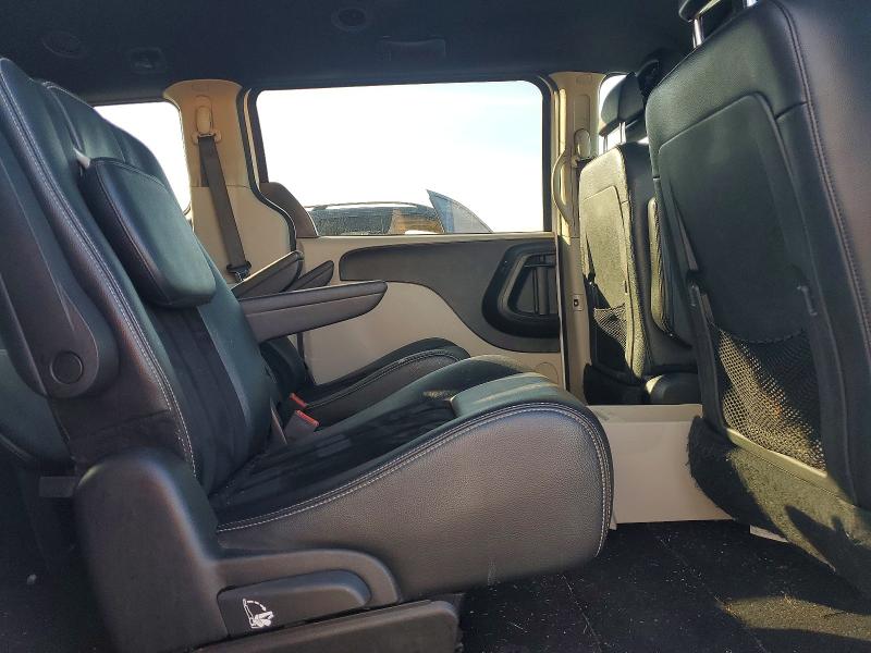 72415585 :رقم المزاد ، 2C4RDGCG7JR215993 vin ، 2018 Dodge Grand Caravan مزاد بيع