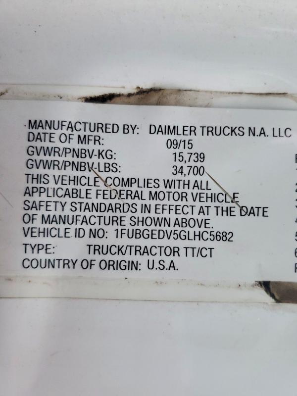 72886515 :رقم المزاد ، 1FUBGEDV5GLHC5682 vin ، 2016 Freightliner Cascadia 1 مزاد بيع
