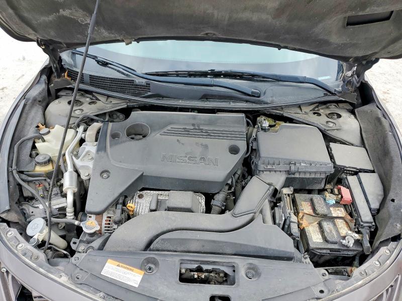 2015 Nissan Altima მანქანა იყიდება აუქციონზე, vin: 1N4AL3AP3FC112992, აუქციონის ნომერი: 72879495