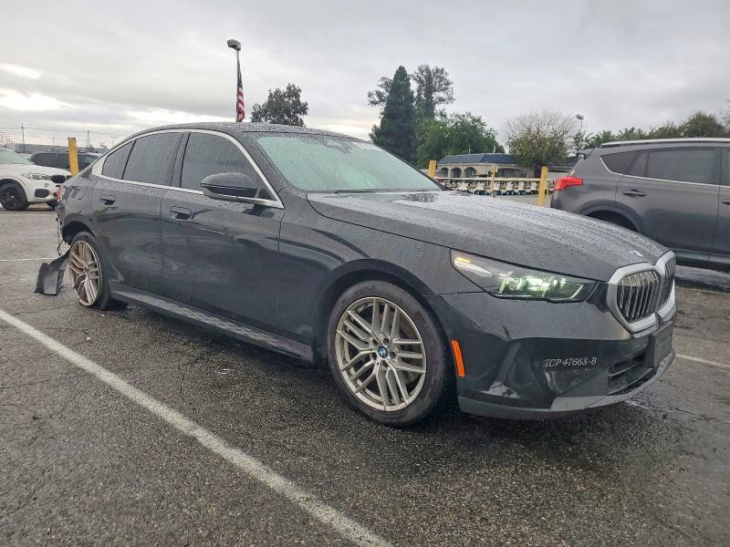 Продажа на аукционе авто 2024 Bmw 530, vin: WBA43FJ02RCR24264, номер лота: 98672795
