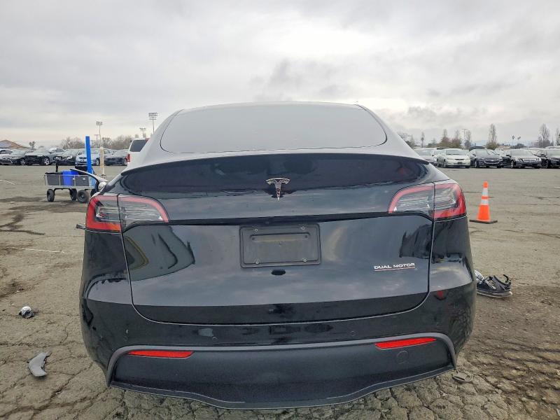Продажа на аукционе авто 2022 Tesla Model Y, vin: 7SAYGDEF3NF485734, номер лота: 74131825