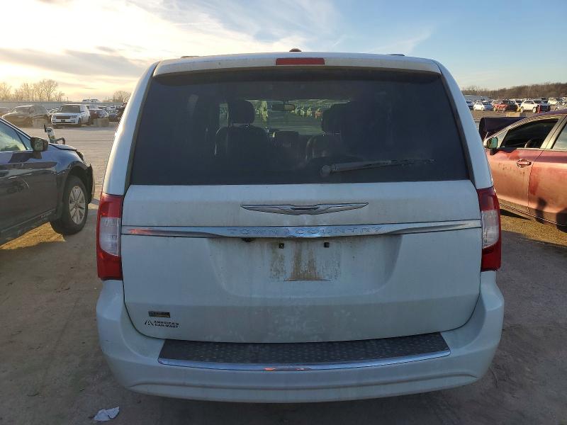 98697835 :رقم المزاد ، 2C4RC1BG1GR185688 vin ، 2016 Chrysler Town & Country مزاد بيع