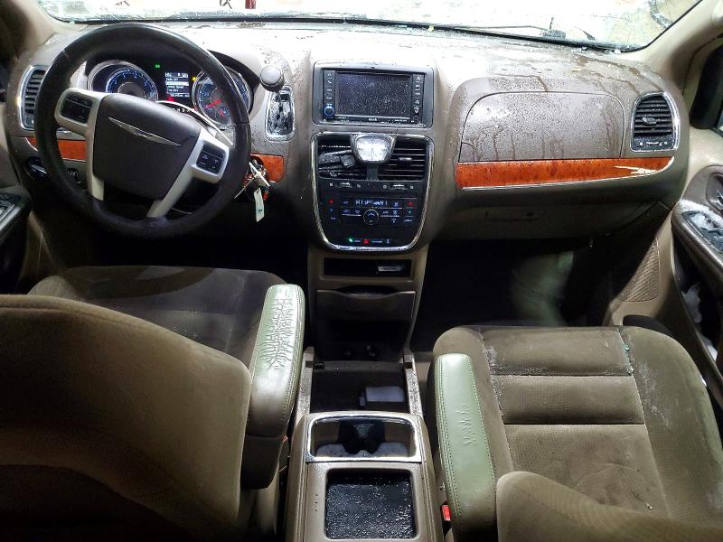 98815805 :رقم المزاد ، 2C4RC1BG5ER232699 vin ، 2014 Chrysler Town & Country مزاد بيع