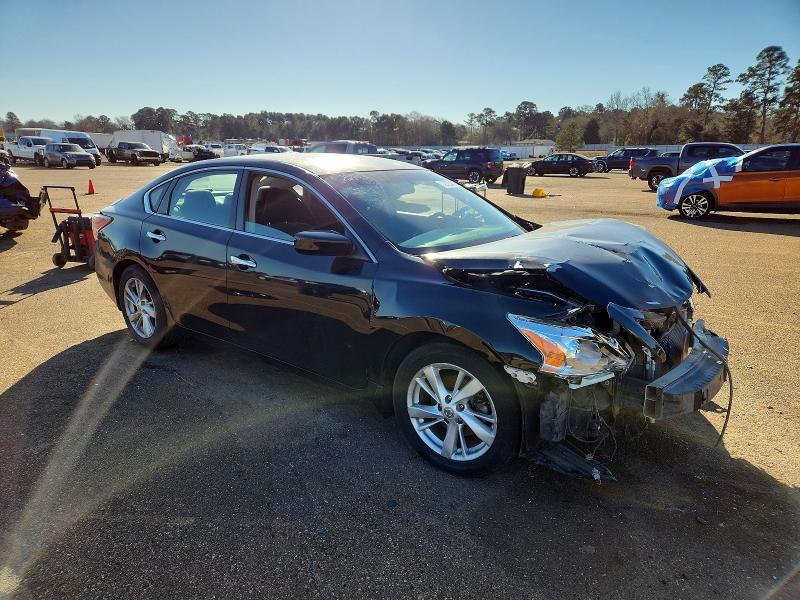 2013 Nissan Altima მანქანა იყიდება აუქციონზე, vin: 1N4AL3AP2DN425744, აუქციონის ნომერი: 72705405