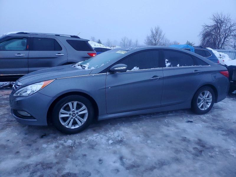 97982115 :رقم المزاد ، 5NPEB4AC4EH871624 vin ، 2014 Hyundai Sonata مزاد بيع
