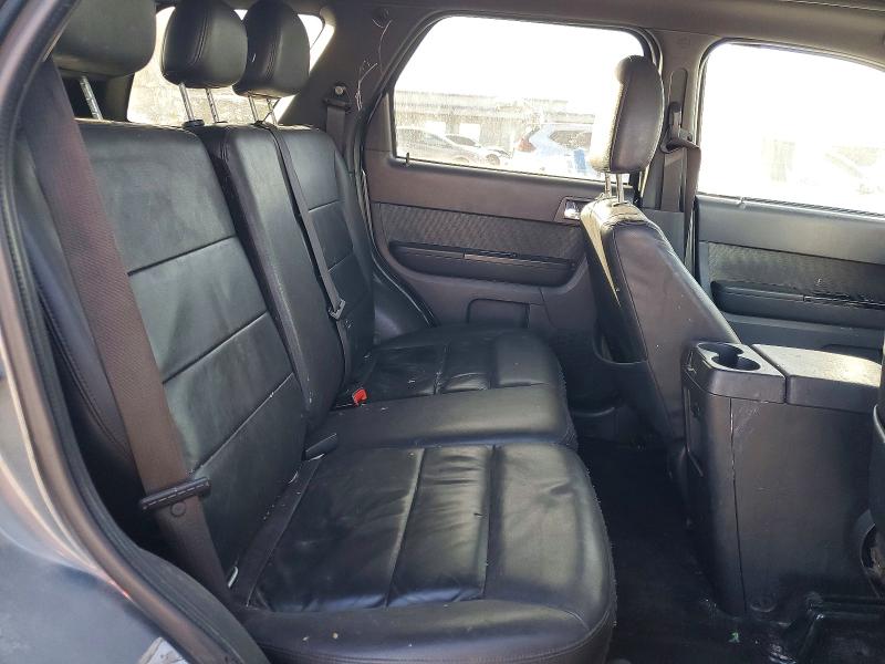 2010 Ford Escape მანქანა იყიდება აუქციონზე, vin: 1FMCU0EG9AKD00676, აუქციონის ნომერი: 73429625