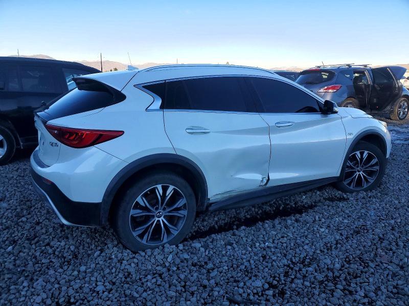 Продажа на аукционе авто 2017 Infiniti Qx30, vin: SJKCH5CR9HA031215, номер лота: 73259425