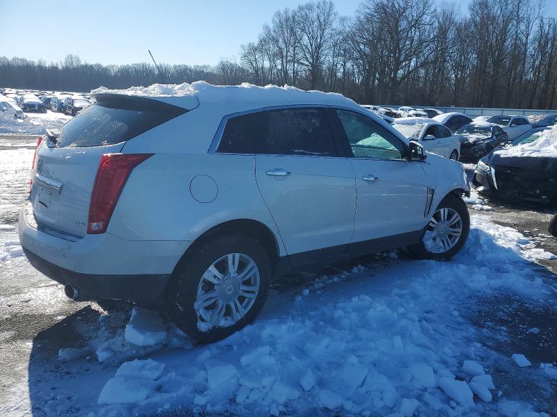 74876705 :رقم المزاد ، 3GYFNBE32FS625800 vin ، 2015 Cadillac Srx مزاد بيع