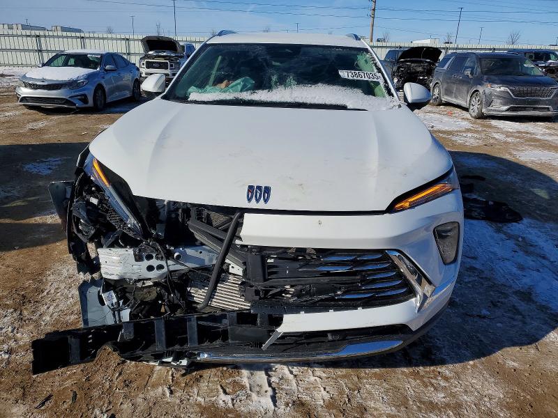 2025 Buick Envision მანქანა იყიდება აუქციონზე, vin: LRBFZKE46SD034929, აუქციონის ნომერი: 73867035
