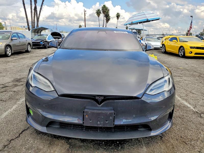99058425 :رقم المزاد ، 5YJSA1E53MF452001 vin ، 2021 Tesla Model S مزاد بيع