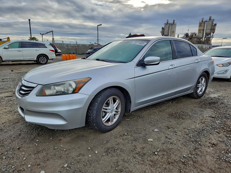 72271805 :رقم المزاد ، 1HGCP2F34CA193999 vin ، 2012 Honda Accord Lx مزاد بيع