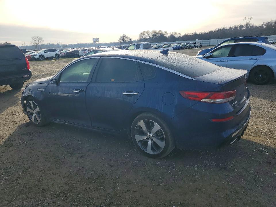 75656255 :رقم المزاد ، 5XXGT4L33LG404674 vin ، 2020 Kia Optima مزاد بيع