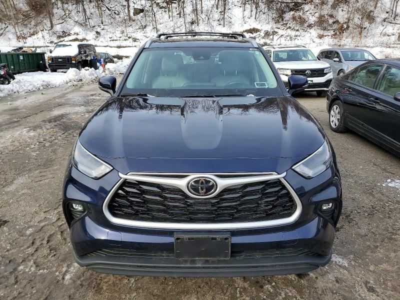 Aukcja sprzedaży 2022 Toyota Highlander, vin: 5TDGZRBHXNS582446, numer aukcji: 98155215
