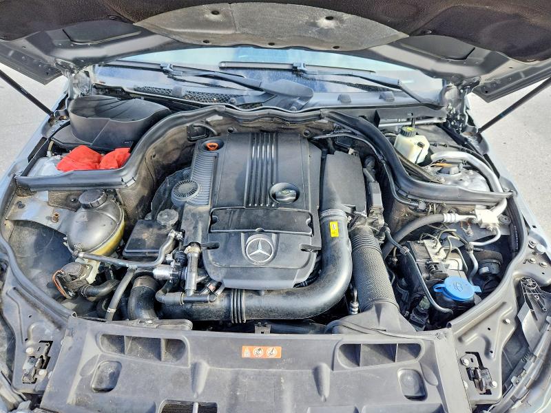 Продажа на аукционе авто 2012 Mercedes-benz C, vin: WDDGF4HB9CA621977, номер лота: 99350395