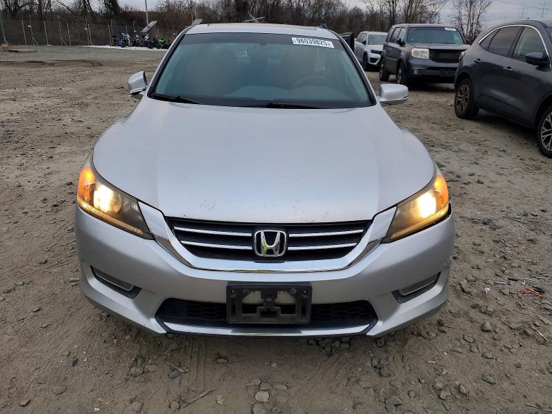2013 Honda Accord მანქანა იყიდება აუქციონზე, vin: 1HGCR2F78DA102330, აუქციონის ნომერი: 55725996