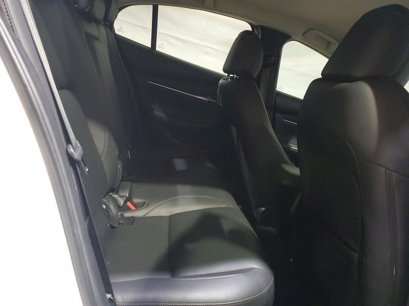 72765475 :رقم المزاد ، 3MZBPADL8KM105980 vin ، 2019 Mazda 3 مزاد بيع