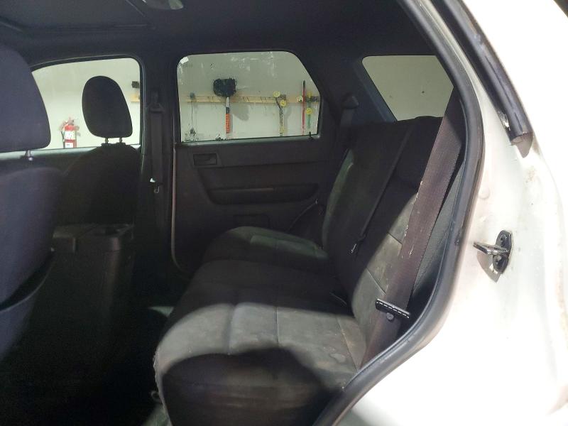 98596015 :رقم المزاد ، 1FMCU93108KD32591 vin ، 2008 Ford Escape مزاد بيع