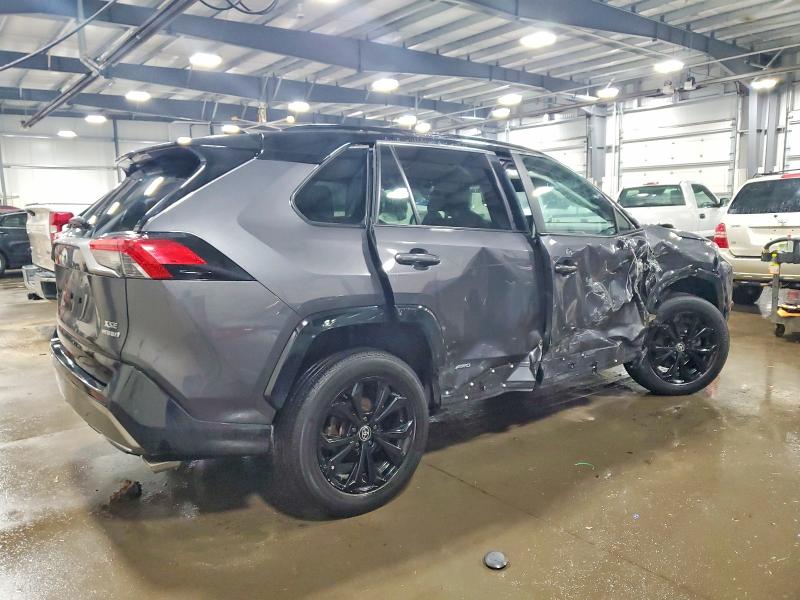 73531595 :رقم المزاد ، 2T3E6RFV3NW030639 vin ، 2022 Toyota Rav4 مزاد بيع