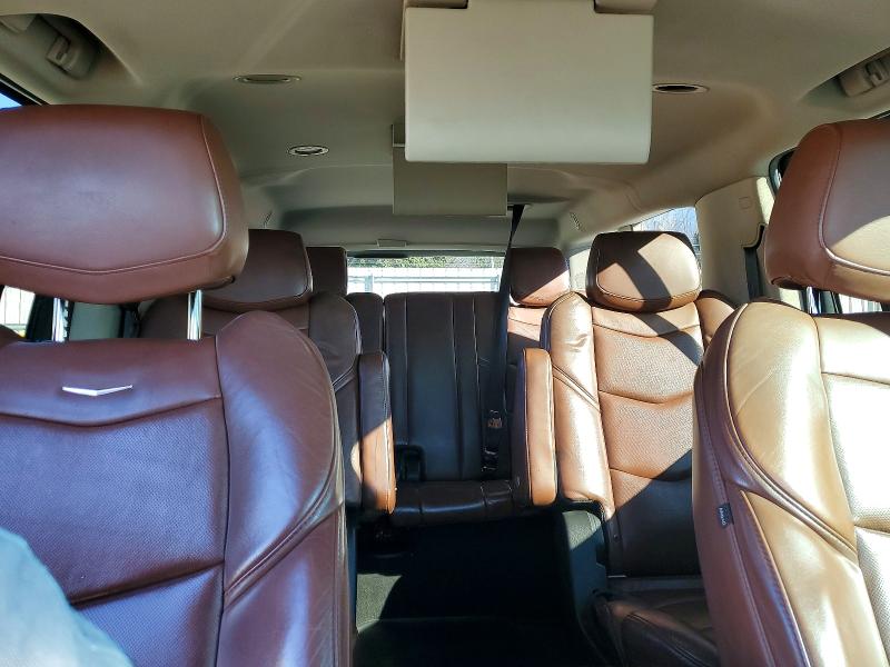 Продажа на аукционе авто 2018 Cadillac Escalade, vin: 1GYS4JKJ1JR168665, номер лота: 73626195