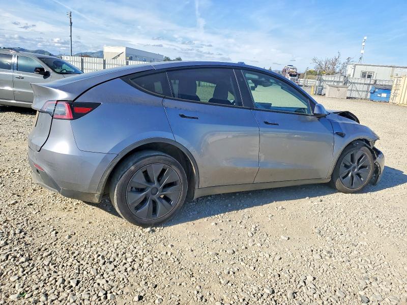 74112115 :رقم المزاد ، 7SAYGDED0SF227861 vin ، 2025 Tesla Model Y مزاد بيع