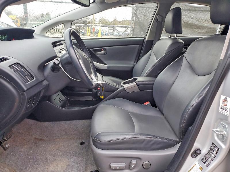 97957115 :رقم المزاد ، JTDKN3DU7F0447040 vin ، 2015 Toyota Prius مزاد بيع