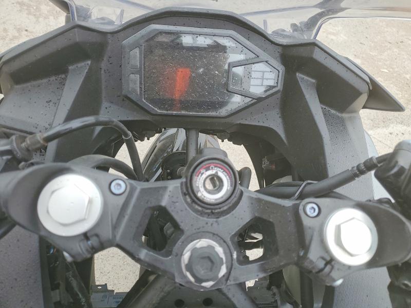 72744325 :رقم المزاد ، ML5EXGG15SDA63113 vin ، 2025 Kawasaki Ex500 مزاد بيع