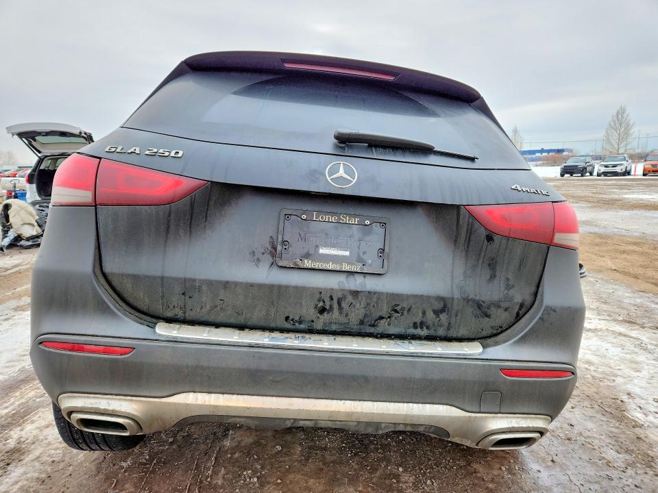 Продажа на аукционе авто 2022 Mercedes-benz Gla, vin: W1N4N4HB6NJ390614, номер лота: 75560235