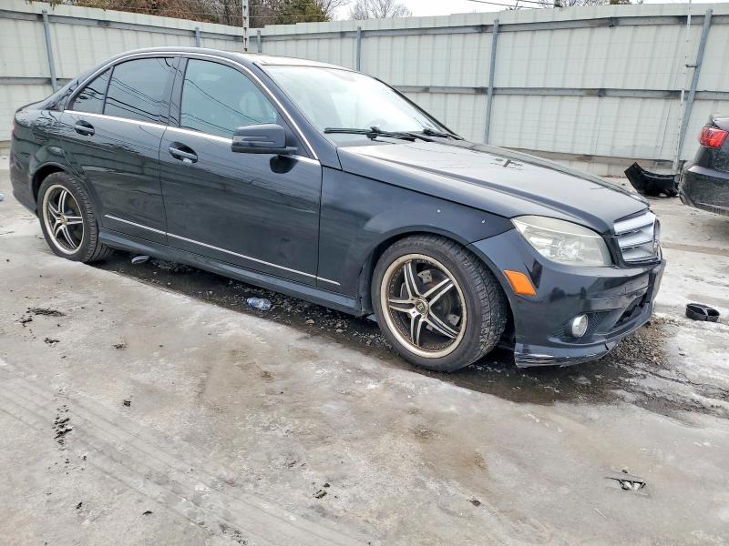 Продаж на аукціоні авто 2010 Mercedes-benz C, vin: WDDGF8BB9AR096286, номер лоту: 98157005