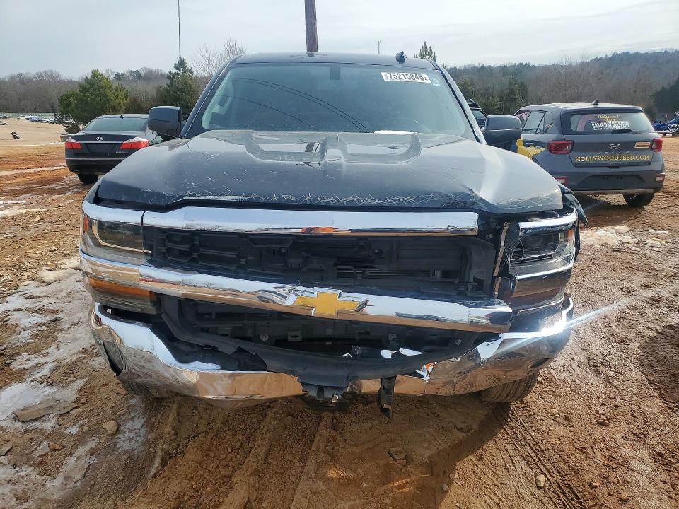75215845 :رقم المزاد ، 3GCPCREC1JG188697 vin ، 2018 Chevrolet Silverado مزاد بيع