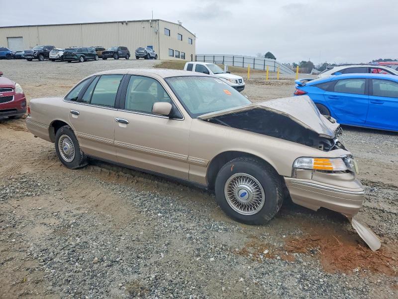 Продаж на аукціоні авто 1997 Ford Crown Victoria, vin: 2FALP73W2VX226105, номер лоту: 74453405