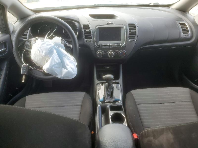 2018 Kia Forte მანქანა იყიდება აუქციონზე, vin: 3KPFL4A77JE219504, აუქციონის ნომერი: 99548215
