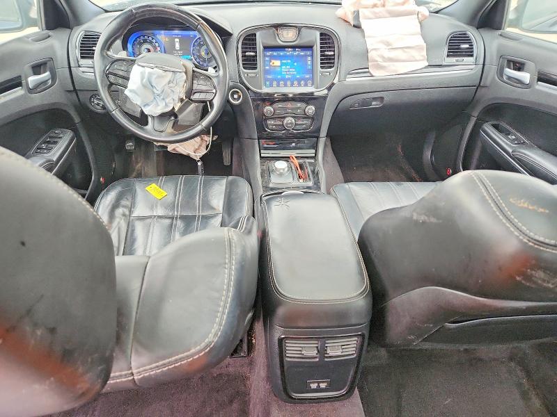 73955375 :رقم المزاد ، 2C3CCAGG8HH585998 vin ، 2017 Chrysler 300 مزاد بيع