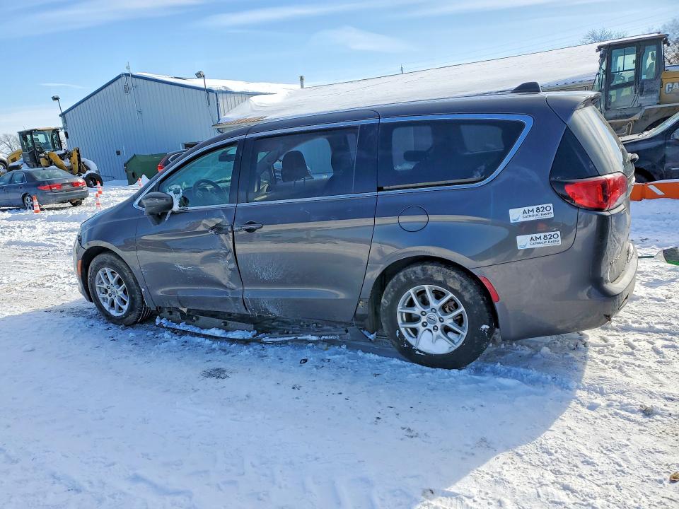 Продажа на аукционе авто 2022 Chrysler Voyager, vin: 2C4RC1CG1NR104684, номер лота: 75424815