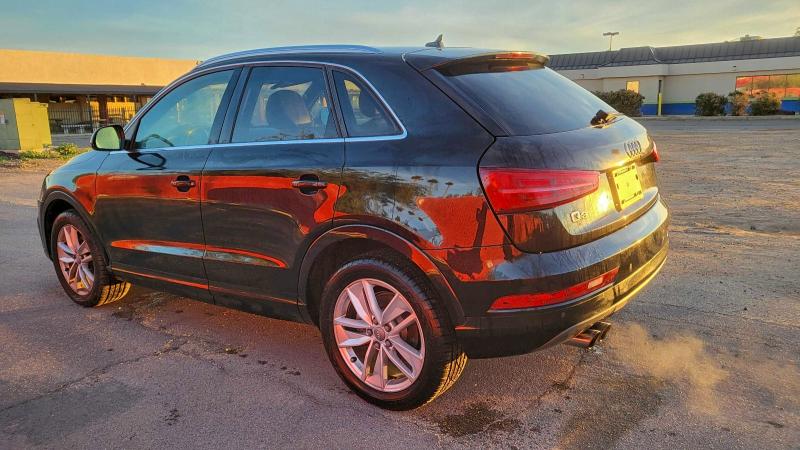 2017 Audi Q3 Premium მანქანა იყიდება აუქციონზე, vin: WA1HCCFS1HR005553, აუქციონის ნომერი: 73767465