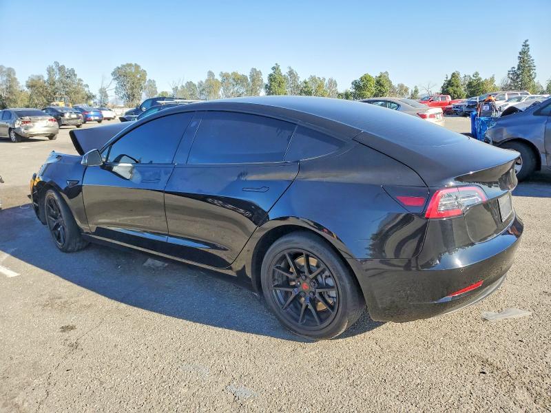 73683705 :رقم المزاد ، 5YJ3E1EA3NF295478 vin ، 2022 Tesla Model 3 مزاد بيع