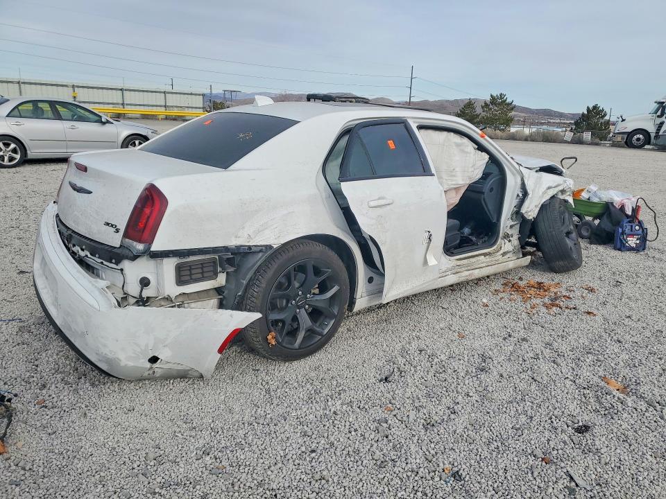 74903075 :رقم المزاد ، 2C3CCABG5NH245422 vin ، 2022 Chrysler 300 مزاد بيع