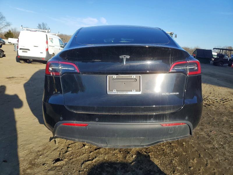 73062775 :رقم المزاد ، 7SAYGDEE8NF376032 vin ، 2022 Tesla Model Y مزاد بيع
