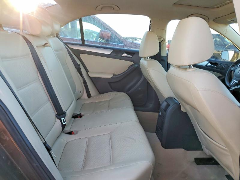 74762665 :رقم المزاد ، 3VWD07AJ9EM379664 vin ، 2014 Volkswagen Jetta مزاد بيع