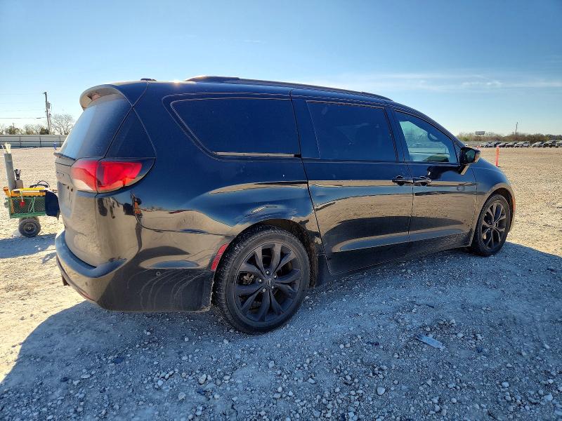 Продажа на аукционе авто 2018 Chrysler Pacifica, vin: 2C4RC1BGXJR350791, номер лота: 98905485