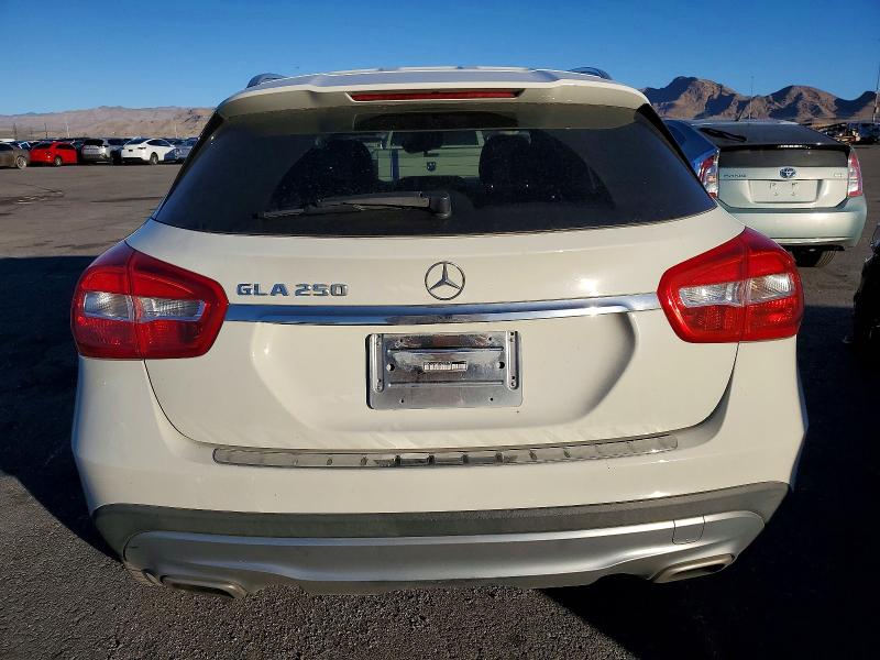 72583375 :رقم المزاد ، WDCTG4EB5HJ319453 vin ، 2017 Mercedes-benz Gla مزاد بيع