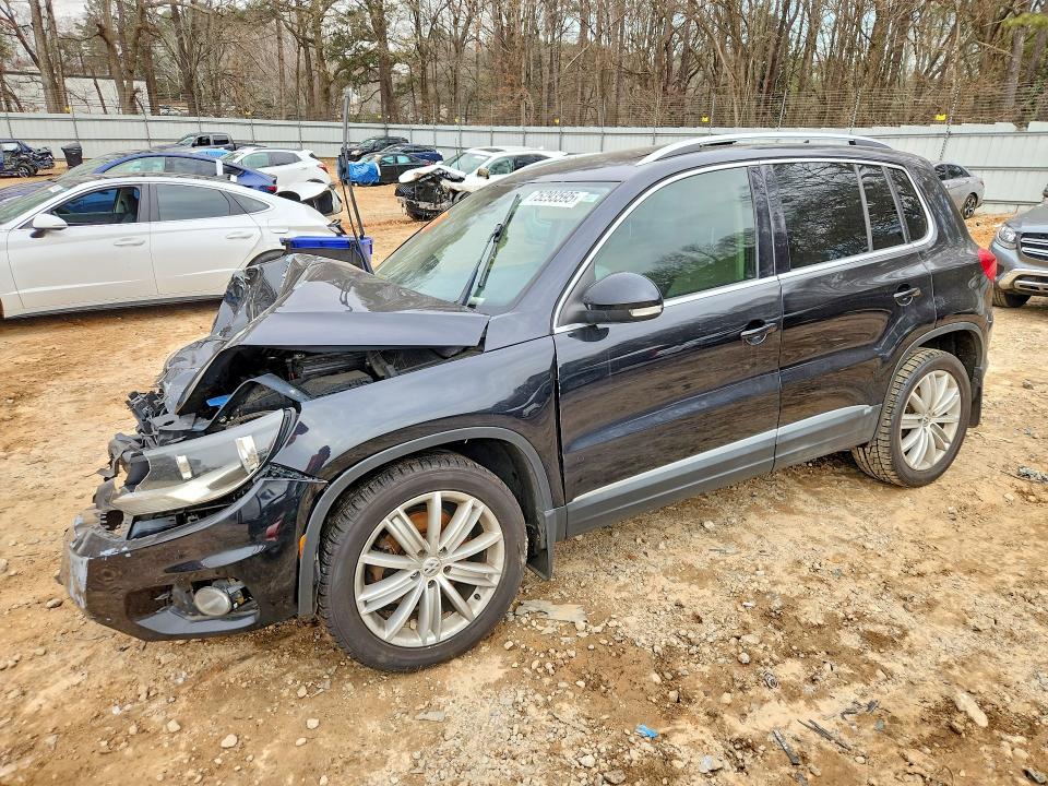 75293595 :رقم المزاد ، WVGBV7AX8DW546574 vin ، 2013 Volkswagen Tiguan مزاد بيع