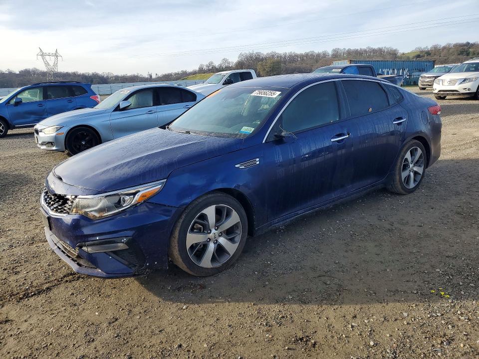 75656255 :رقم المزاد ، 5XXGT4L33LG404674 vin ، 2020 Kia Optima مزاد بيع