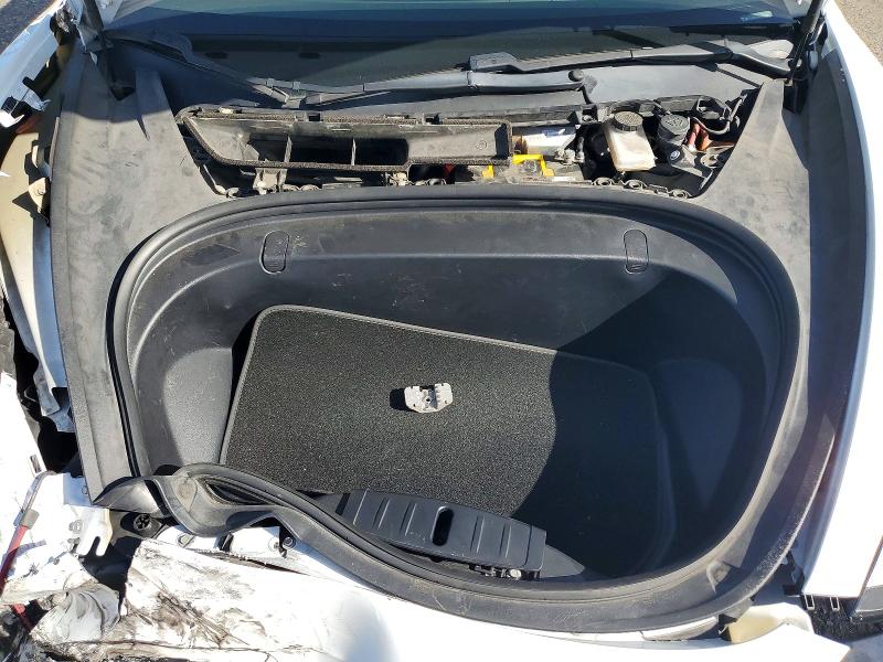 75057765 :رقم المزاد ، 5YJ3E1EA2JF071869 vin ، 2018 Tesla Model 3 مزاد بيع