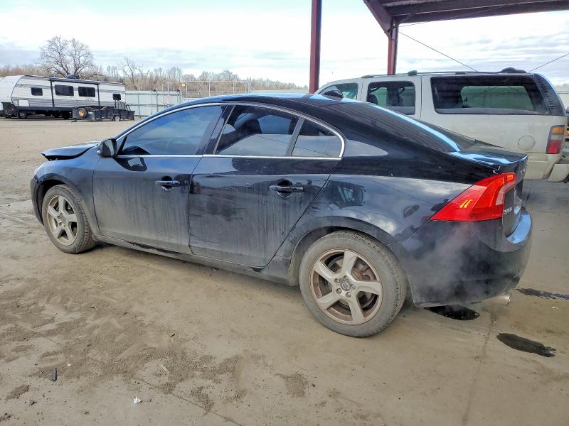 2012 Volvo S60 მანქანა იყიდება აუქციონზე, vin: YV1622FS8C2130703, აუქციონის ნომერი: 72396885