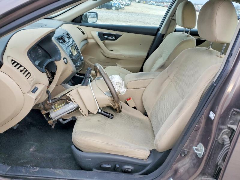 2015 Nissan Altima მანქანა იყიდება აუქციონზე, vin: 1N4AL3AP3FC112992, აუქციონის ნომერი: 72879495