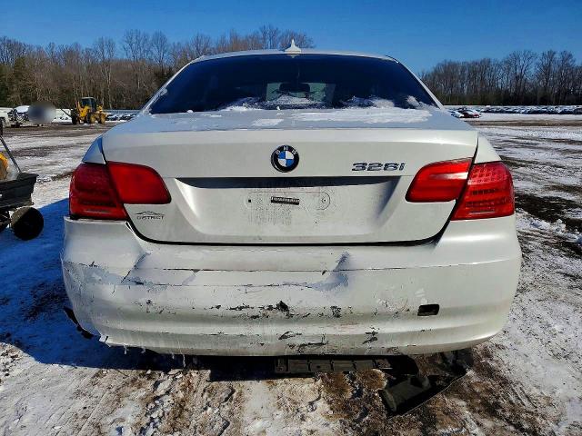 Продаж на аукціоні авто 2011 Bmw 328, vin: WBAKF5C58BE655263, номер лоту: 74396065