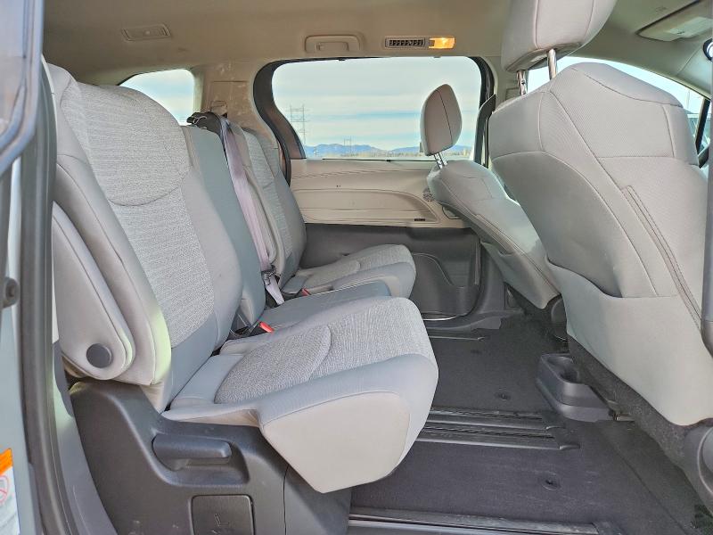 75058725 :رقم المزاد ، 5TDKSKFC1RS112848 vin ، 2024 Toyota Sienna مزاد بيع