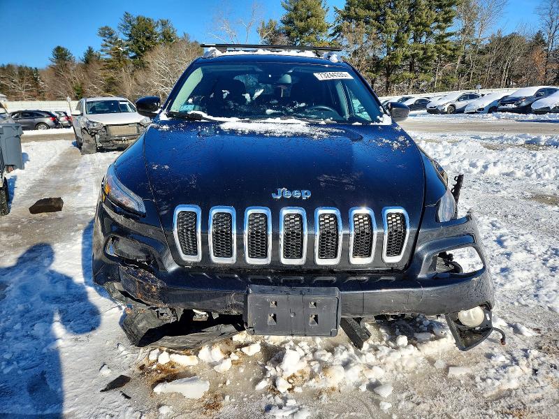 73244335 :رقم المزاد ، 1C4PJMCS3EW183950 vin ، 2014 Jeep Cherokee مزاد بيع