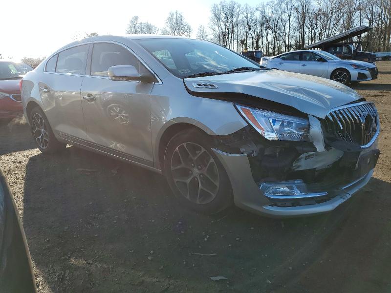 Продажа на аукционе авто 2016 Buick Lacrosse, vin: 1G4G45G35GF258372, номер лота: 73502305