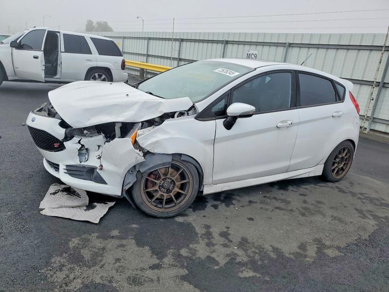 72626245 :رقم المزاد ، 3FADP4GX6EM171613 vin ، 2014 Ford Fiesta مزاد بيع